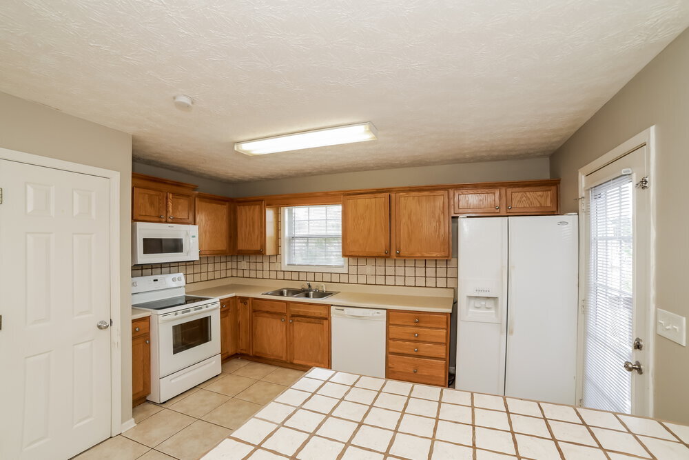 Building Photo - 124 S Winds Dr