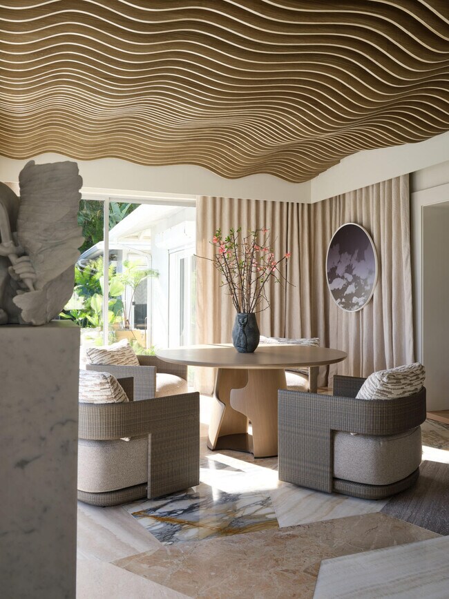 Building Photo - 3410 N Flagler Dr