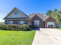 Building Photo - ONE FREE MONTH WITH 13 MONTH LEASE!