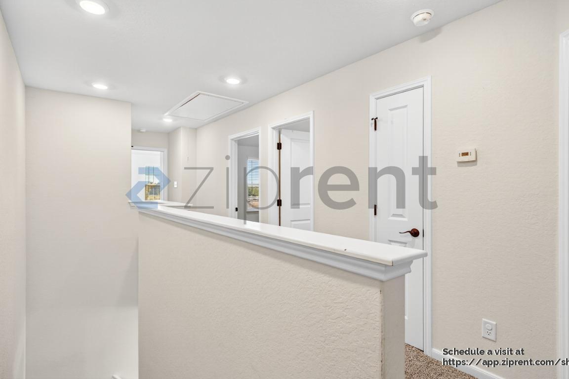 Building Photo - 13827 Enzo Gate