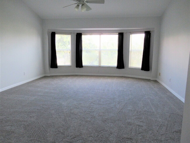 Building Photo - TIERRA VERDE - Updated Unfurn. Annual - 3 ...