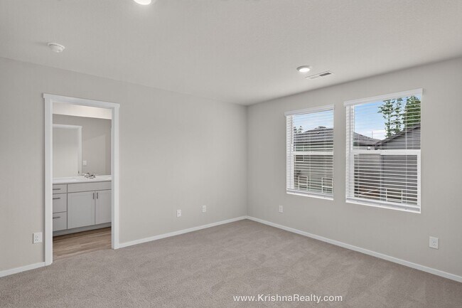 Building Photo - NEW CONSTRUCTION 4 Bed, 2 Bath DR Horton Home in Fircrest Meadows – Prime Location, Quiet Neighbo...