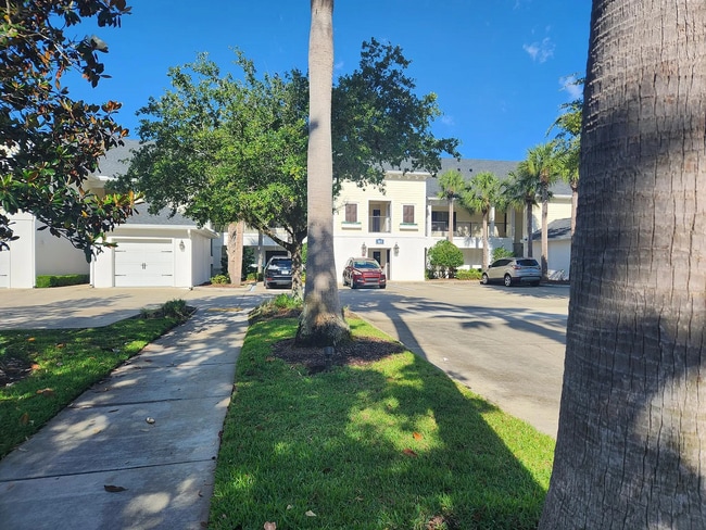 Building Photo - Belle Haven 2-Bedroom Condo with Pond View and Garage