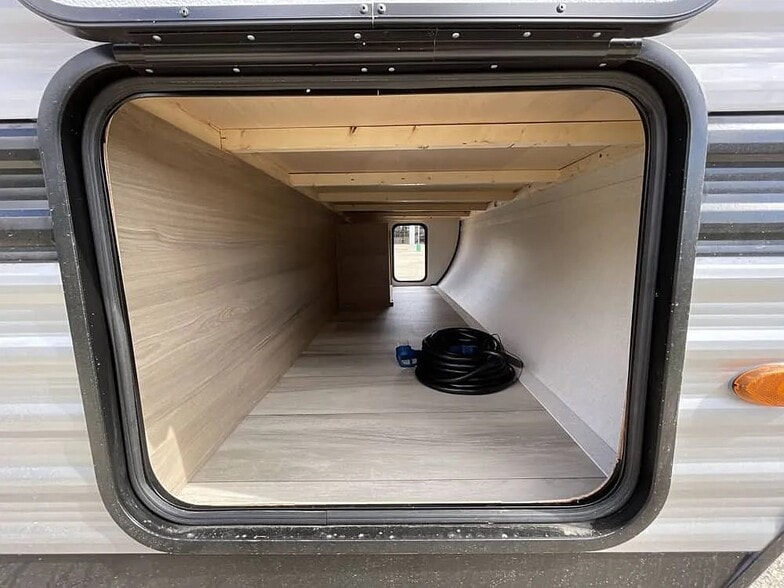 Building Photo - 1411 E 27th Ave