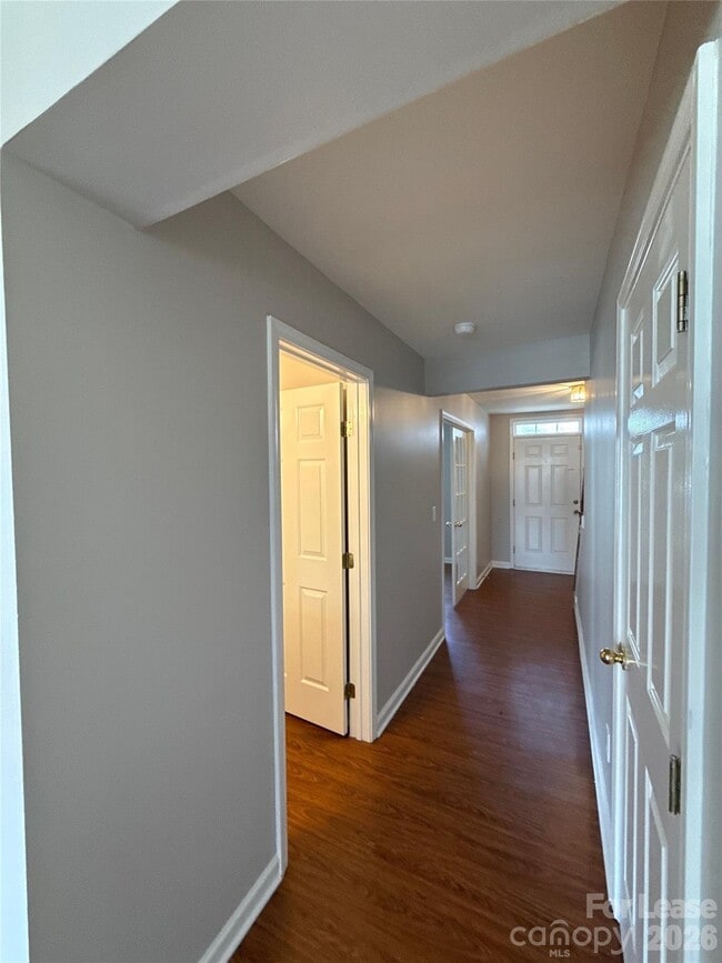 Building Photo - 15752 Castle Watch Ave