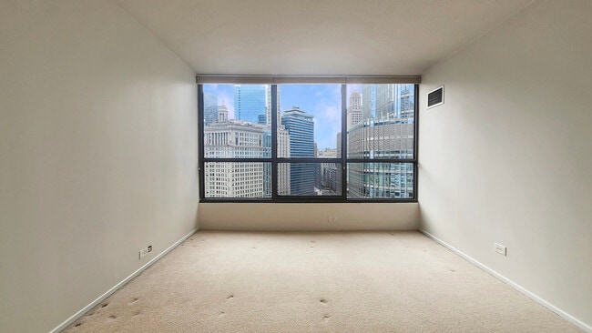 Building Photo - 405 N Wabash Ave