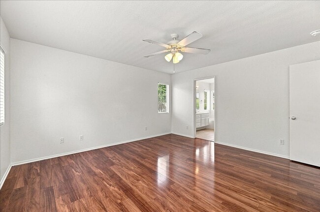 Building Photo - 32815 Paterno St