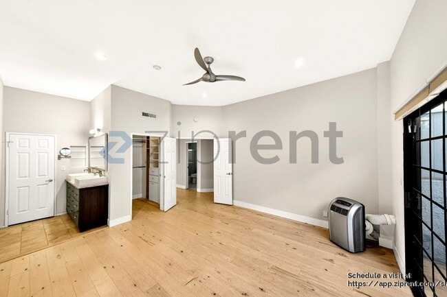 Building Photo - 2021 Carnegie Ln