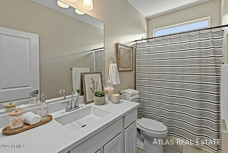 Building Photo - 17352 W Country Club Terrace