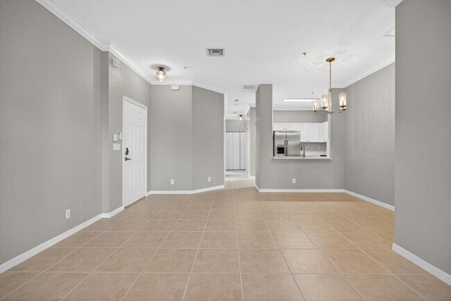 Building Photo - 160 Village Blvd