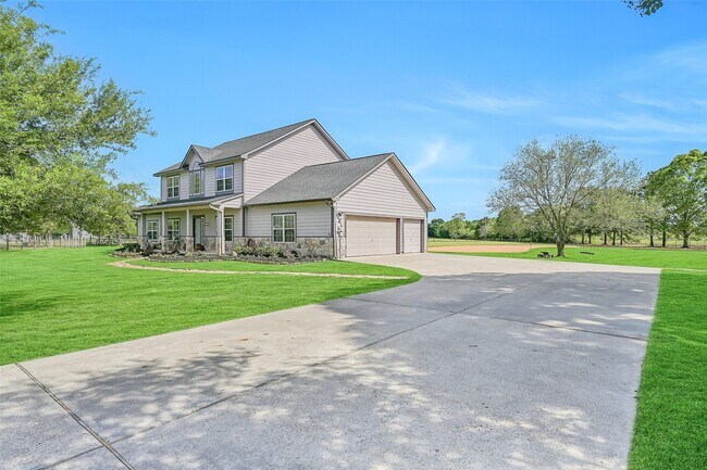 Building Photo - 1404 Hollier Rd