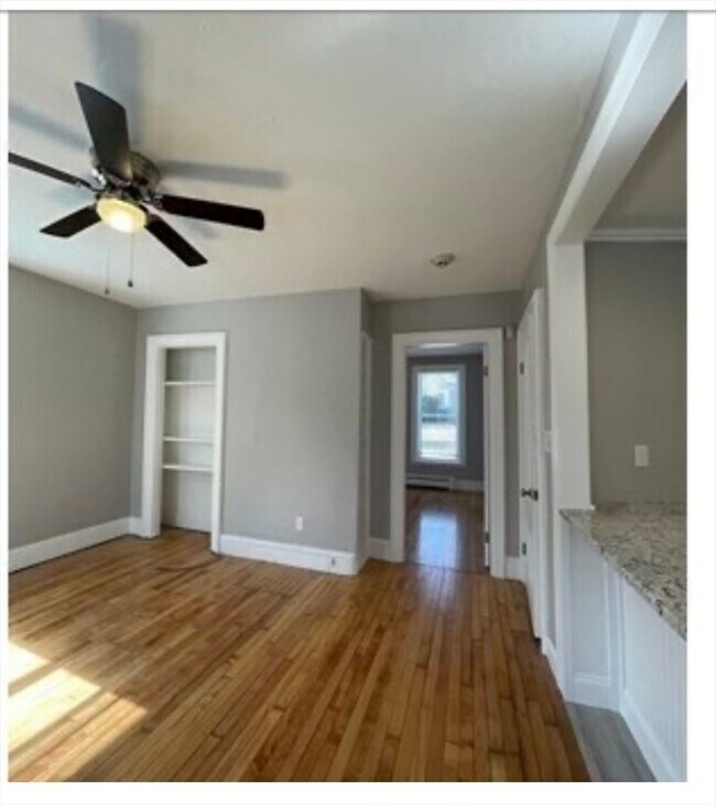 Building Photo - 40-42 Center St