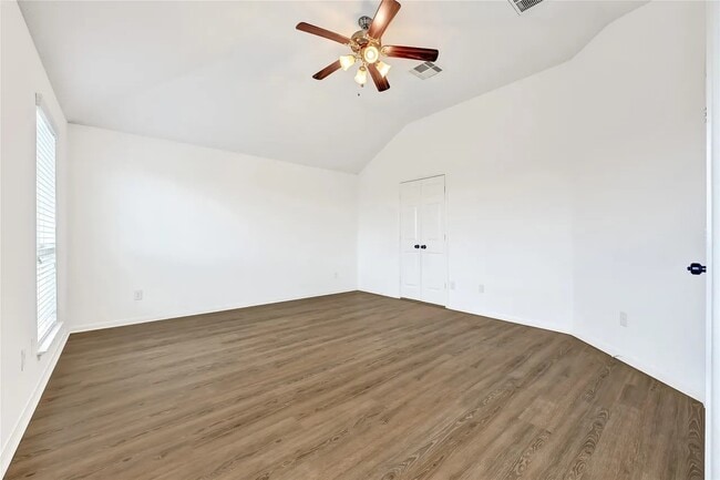 Building Photo - 3214 Tall Sycamore Trail