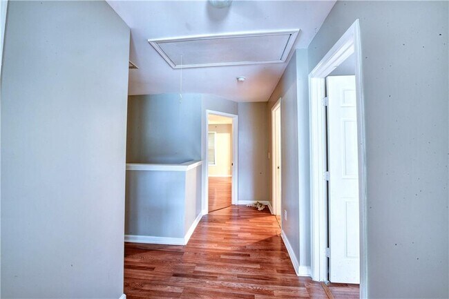 Building Photo - 1454 Persimmon Trce