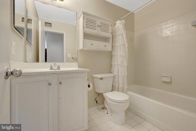 Building Photo - 1791 Jonathan Way