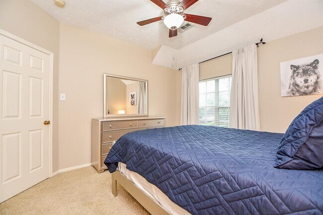 Building Photo - 10303 Sable Trail Ln