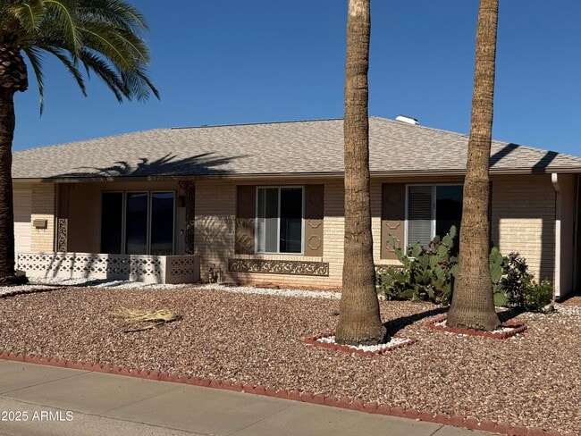 Primary Photo - 9338 W Glen Oaks Cir N