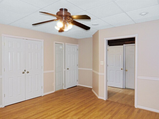 Building Photo - 3144 Holland Cliffs Rd