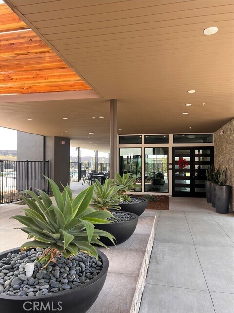 Building Photo - 16032 Sunny Ct