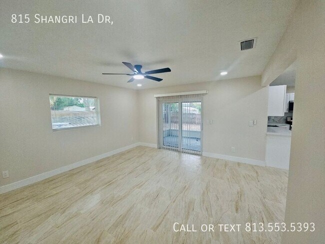 Building Photo - 815 Shangri La Dr