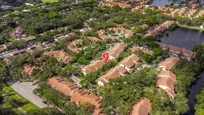 Building Photo - 3351 Emerald Oaks Dr