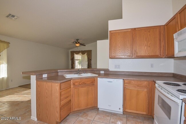 Building Photo - 7720 W Foothill Dr