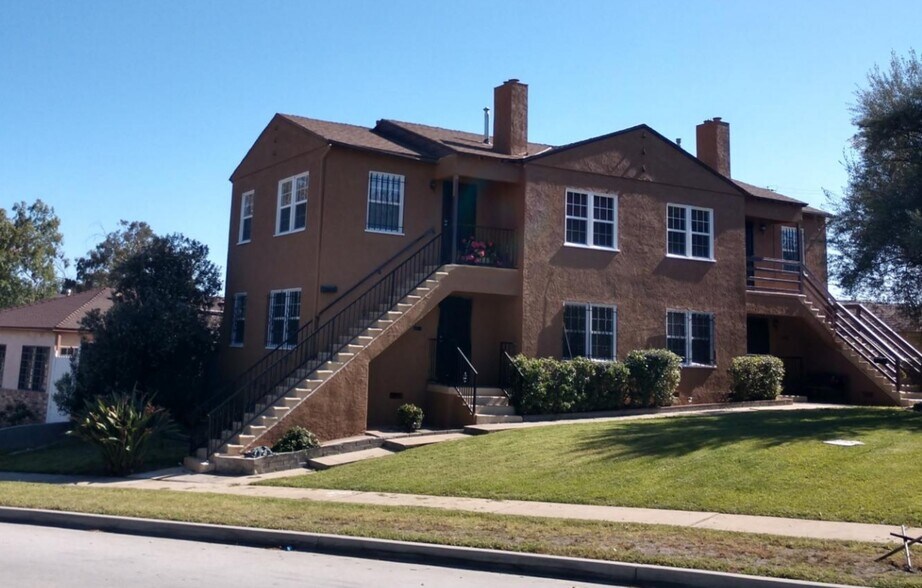 Building Photo - 8233 Crenshaw Blvd