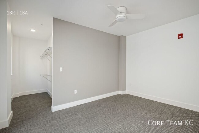 Building Photo - One bedroom For Rent in Midtown