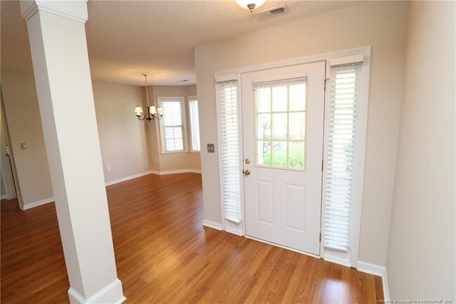 Building Photo - 305 Firefly Rd