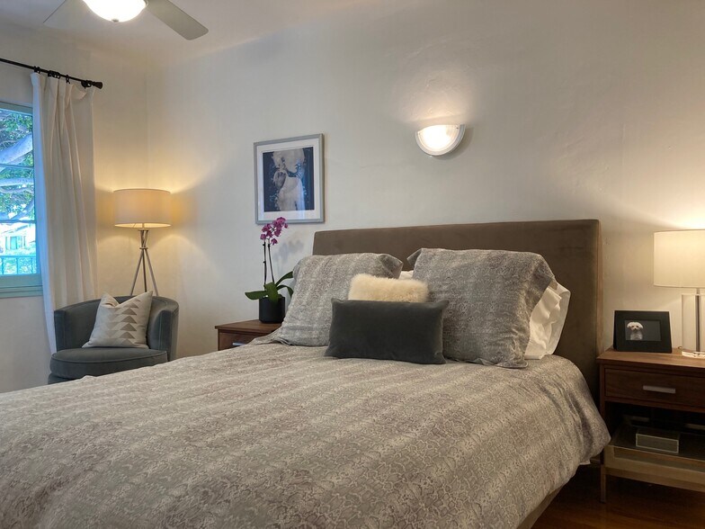 guest/2nd bedroom - 2000 Washington Ave