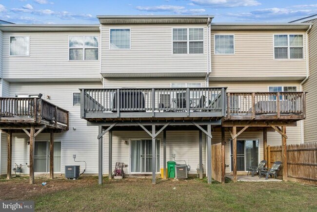 Building Photo - 15304 Pocopson Creek Way