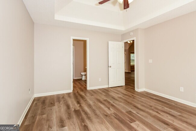 Building Photo - 6967 Fields Dr