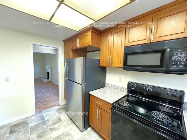 Building Photo - 78 Longview Dr