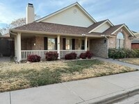 Building Photo - 6904 Freeport Ave