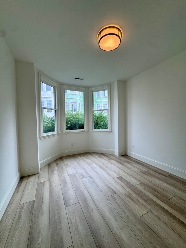 Building Photo - 1249 Kearny St