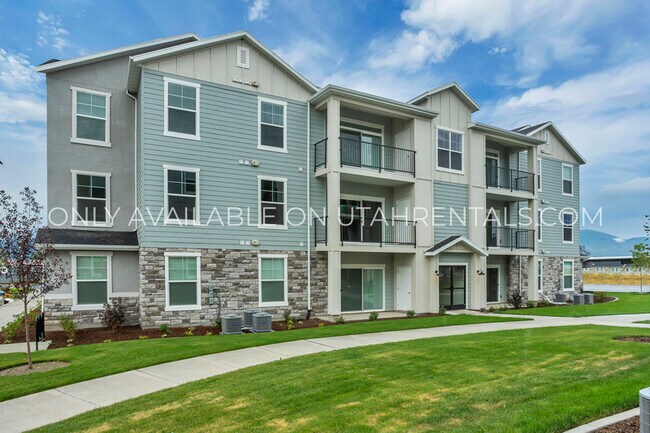 Building Photo - 1128 S 820 E