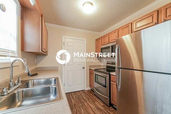 Building Photo - 2 Bedroom Pet-Friendly Home in CARTERSVILLE, GA with Main Street Renewal