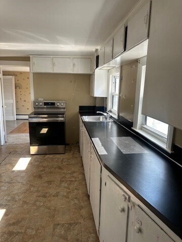 Primary Photo - 5 Andover St