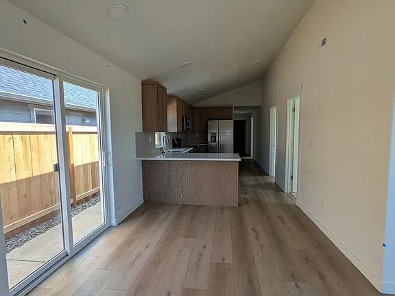 Building Photo - "Charming 3-Bed, 2-Bath Retreat in OR with Cozy 1058 Sq Ft of Comfort!"