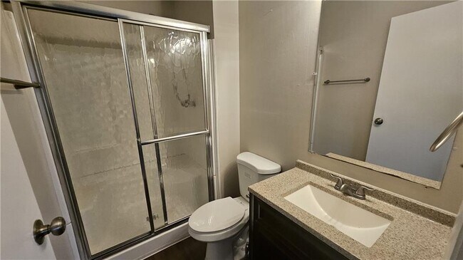 Building Photo - 2673 Stoneview Ct NW