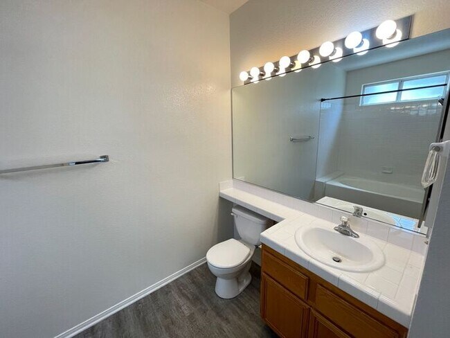 Building Photo - To schedule a viewing, call Wally Fellman at 702-493-9787
