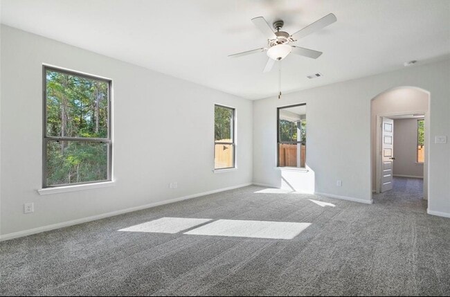 Building Photo - 25290 Pomegranate Pl