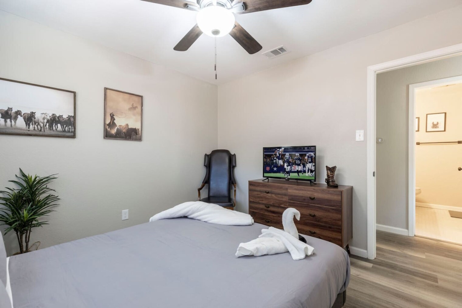 Building Photo - 604 Gemini Ct