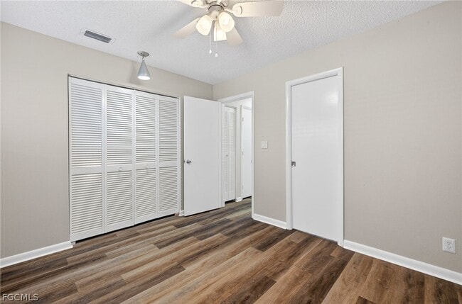 Building Photo - 3271 Royal Canadian Trace