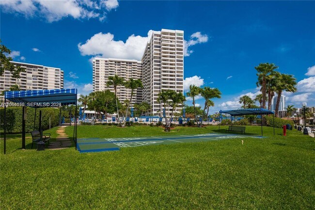 Building Photo - 600 Three Islands Boulevard