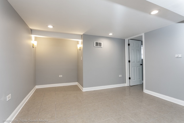Building Photo - 447 W 81st St