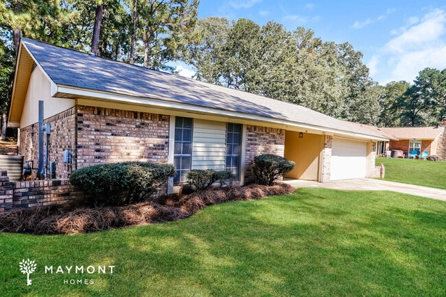 Building Photo - 126 Oak Hill Pl