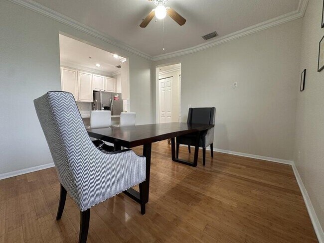 Building Photo - 1460 Corbison Point Pl