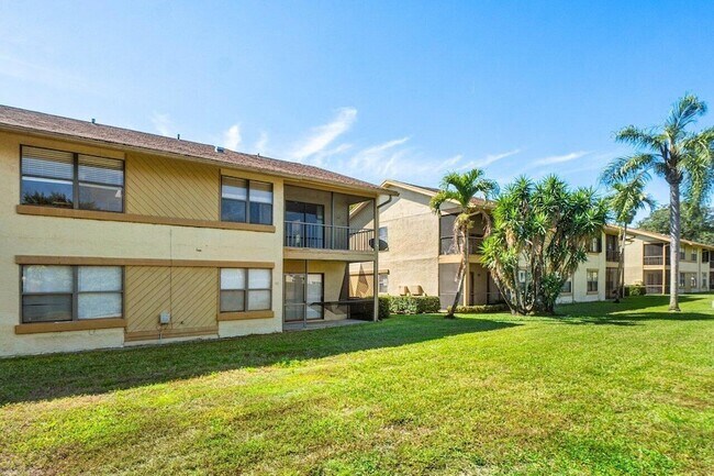 Building Photo - 13135 Chadwick Ct