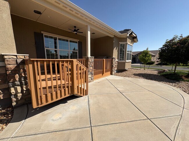 Building Photo - Highly Desirable Anthem Ranch 55+ community.